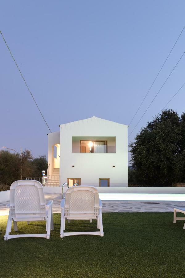 Mediterraneo Сан-Теодоро Экстерьер фото